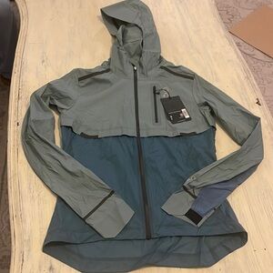 On Running Weather Jacket